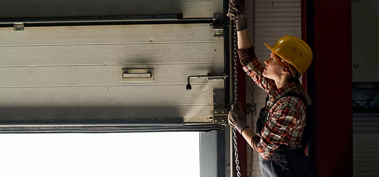 Addressing Common Garage Door Stoppage Issues in Ridgeland, MS
